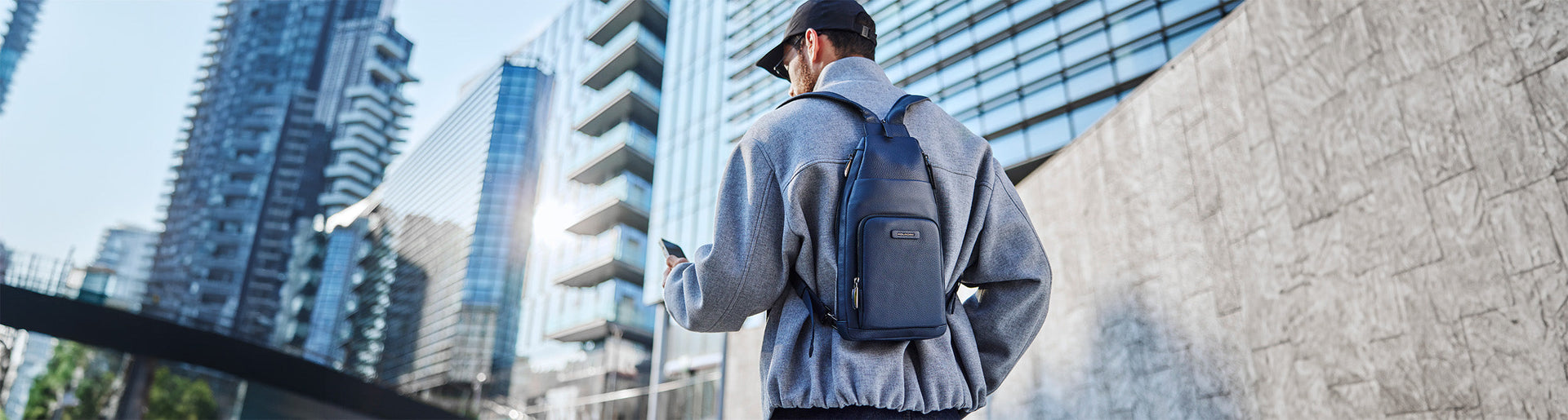 Personalized bags and shoulder bags