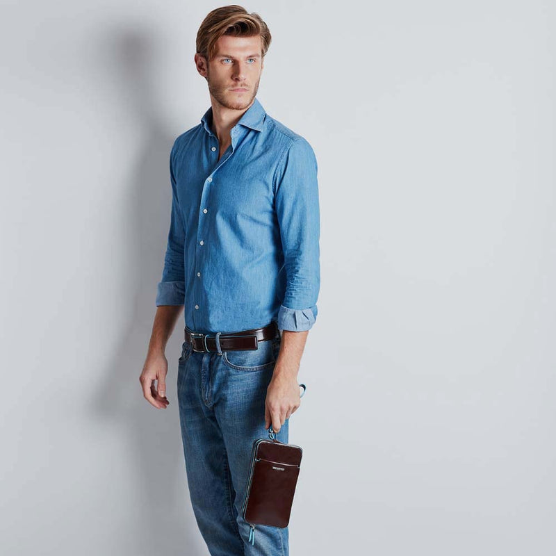 Men’s wrist clutch bag with front slip pocket