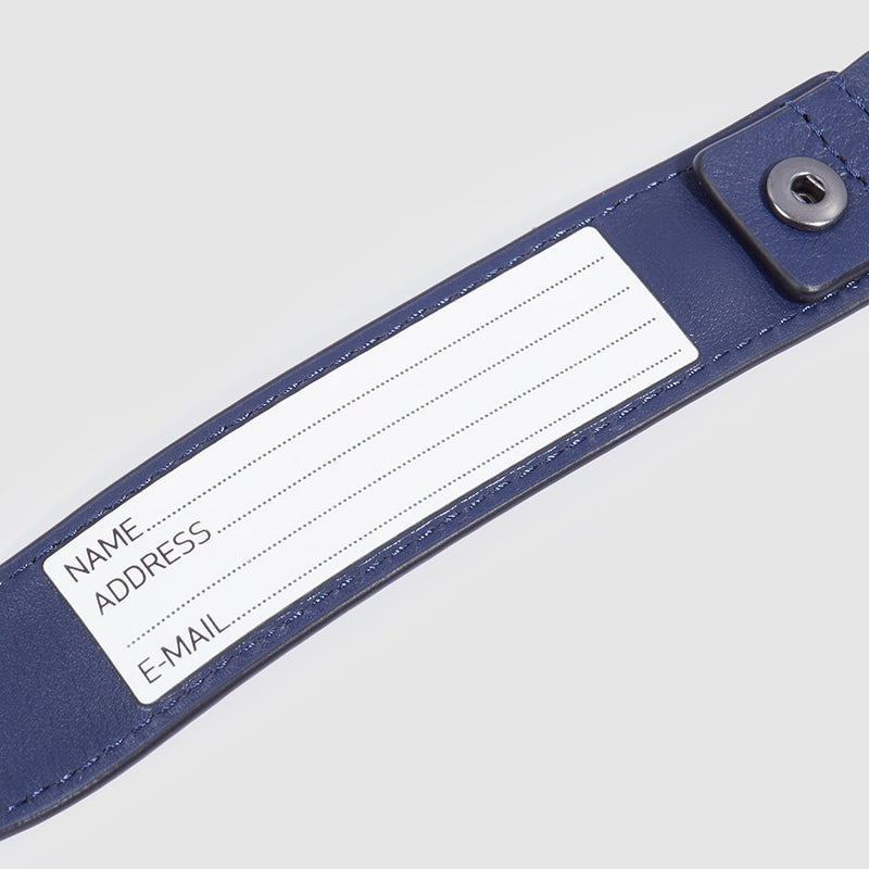 Address Tag in leather with carabiner