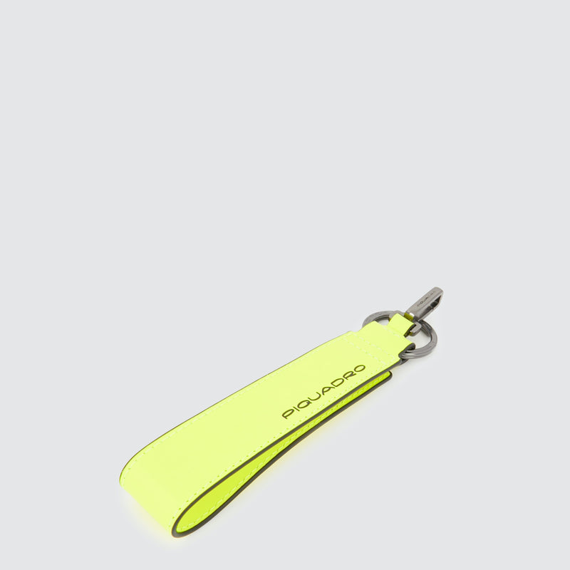 Address Tag in leather with carabiner