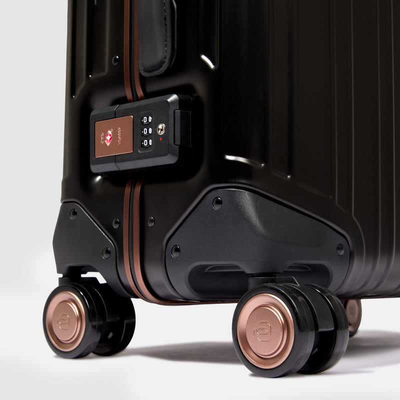 Slim, cabin hardside spinner Piquadro x Maserati