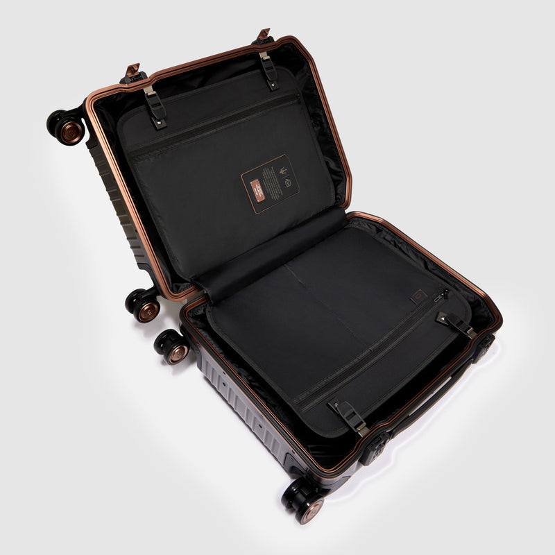 Slim, cabin hardside spinner Piquadro x Maserati