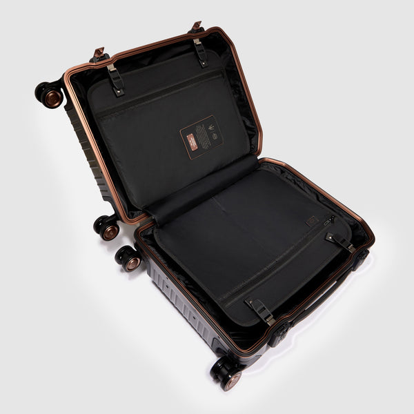 Slim, cabin hardside spinner Piquadro x Maserati