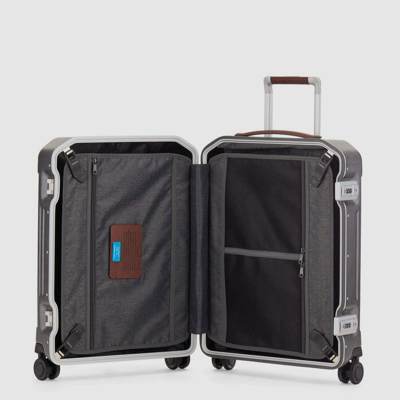Ultra slim, hardside spinner with TSA lock