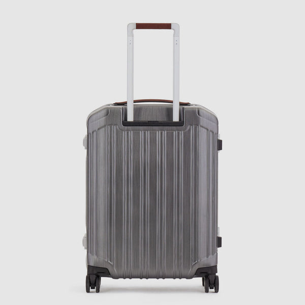 Ultra slim, hardside spinner with TSA lock