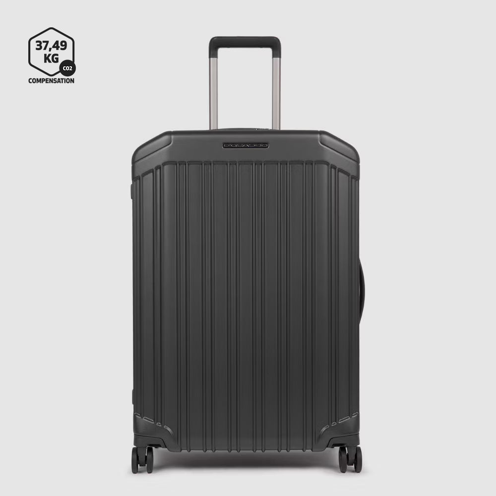 Medium size, hardside spinner