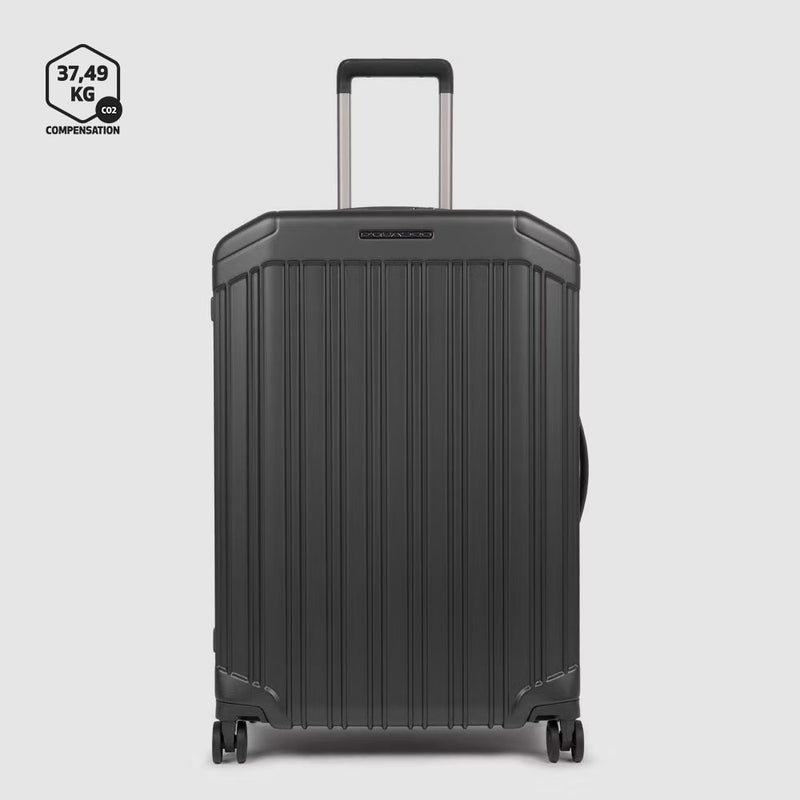 Medium size, hardside spinner