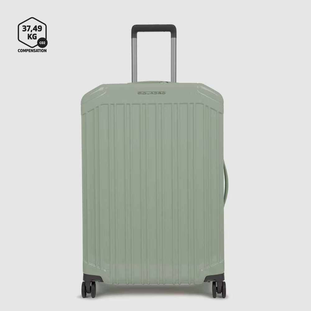 Medium size, hardside spinner