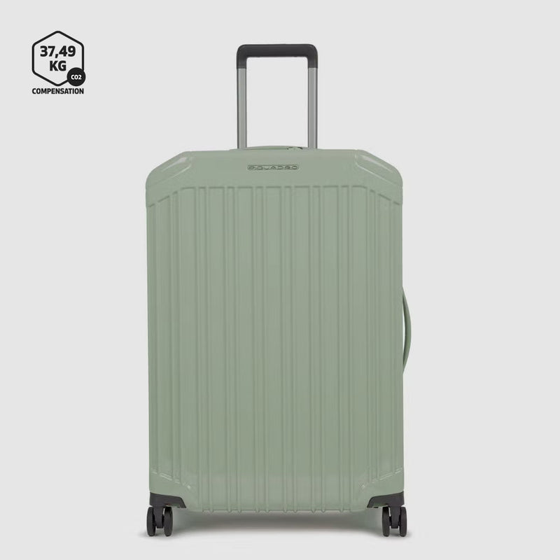 Medium size, hardside spinner