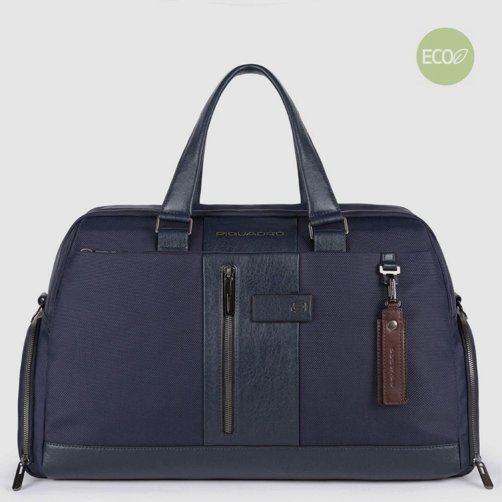 Duffel bag in recycled fabric