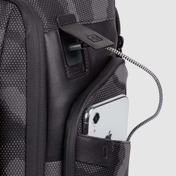 Cabin size laptop trolley backpack 15,6"