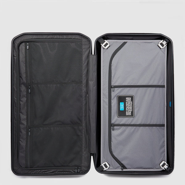 Hardside spinner in trunk shape with TSA lock