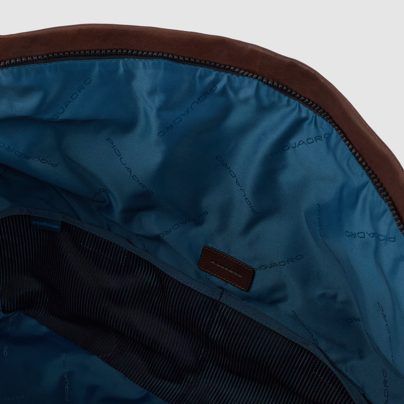 Duffel bag with trolley strap