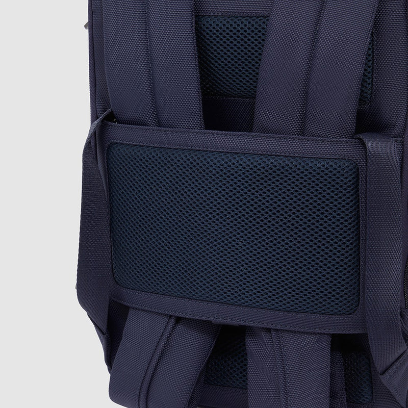 Convertible to backpack duffel bag