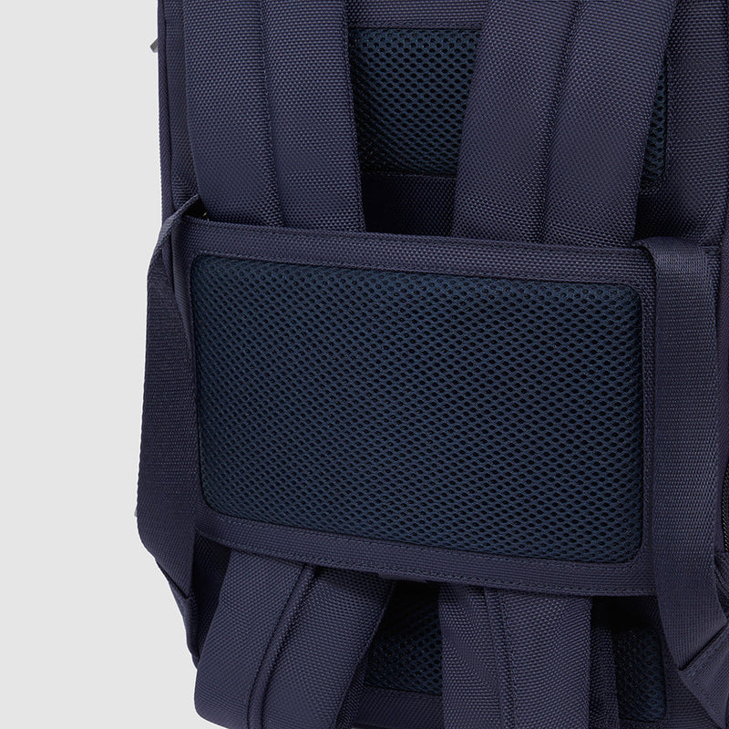 Convertible to backpack duffel bag