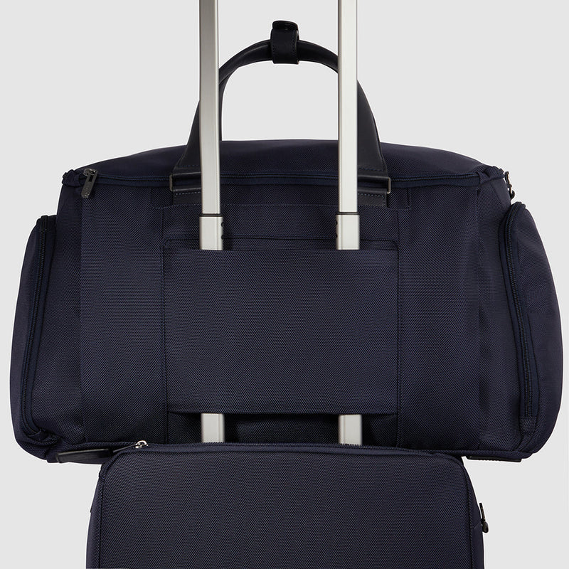 Convertible to backpack gym/business bag