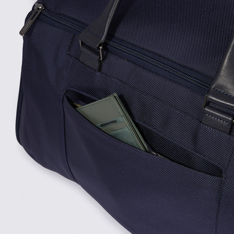 Convertible to backpack gym/business bag