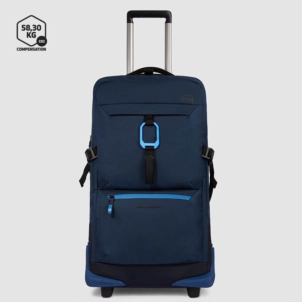 Modular wheeled duffel in recycled fabric