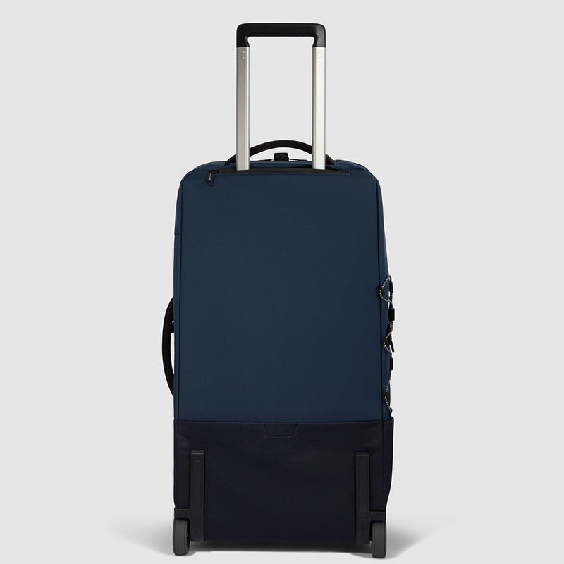 Modular wheeled duffel in recycled fabric