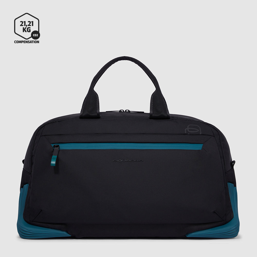 Modular duffel bag in recycled fabric