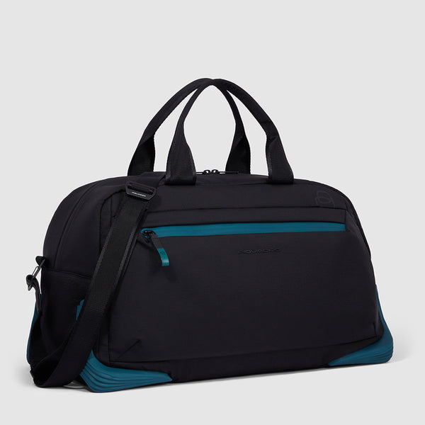 Modular duffel bag in recycled fabric