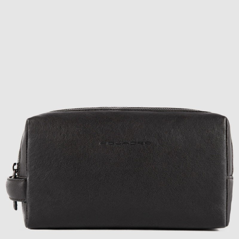 Toiletry bag with two dividers