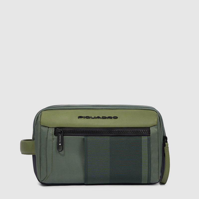Toiletry bag in recycled fabric and leather