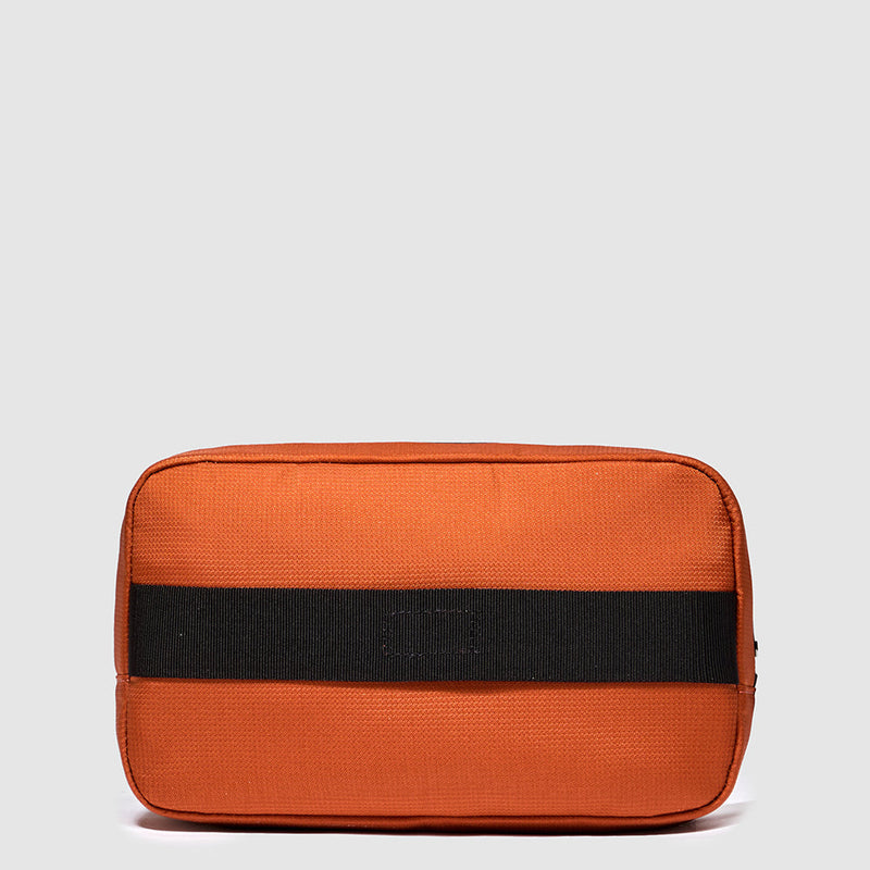 Toiletry bag in recycled fabric
