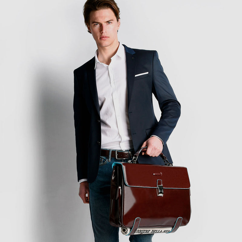 Computer 15,6" and iPad®Pro 12,9” and briefcase