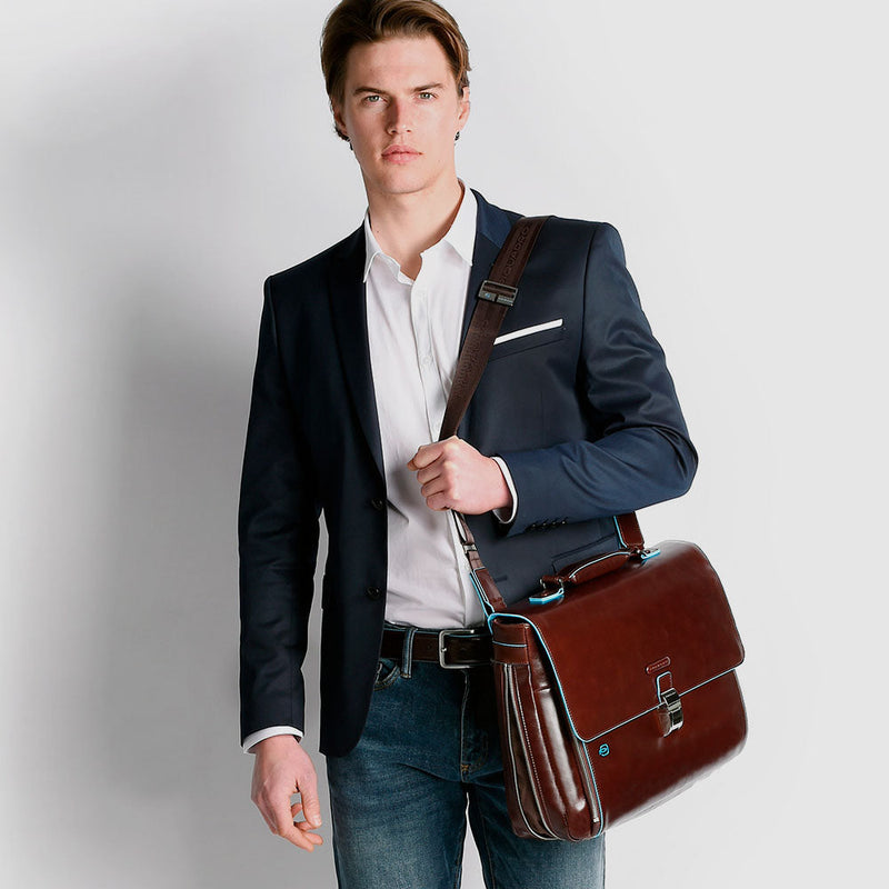Flap-over, expandable computer bag 15"