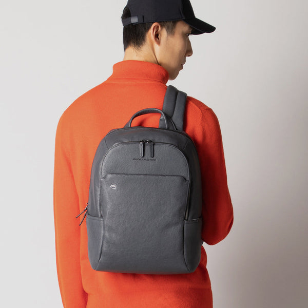 Small size, computer 14" and iPad® backpack