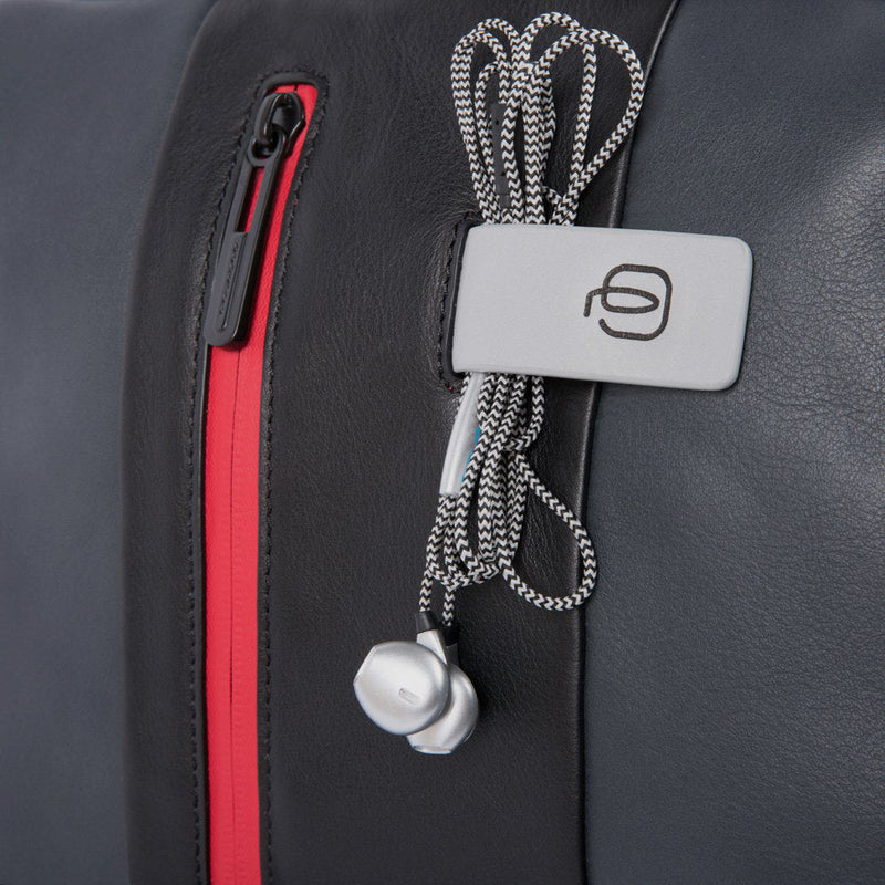 Fast-check computer backpack with iPad® compartmen