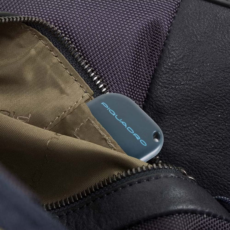 10.5"/9.7" laptop and iPad® fast-check rucksack