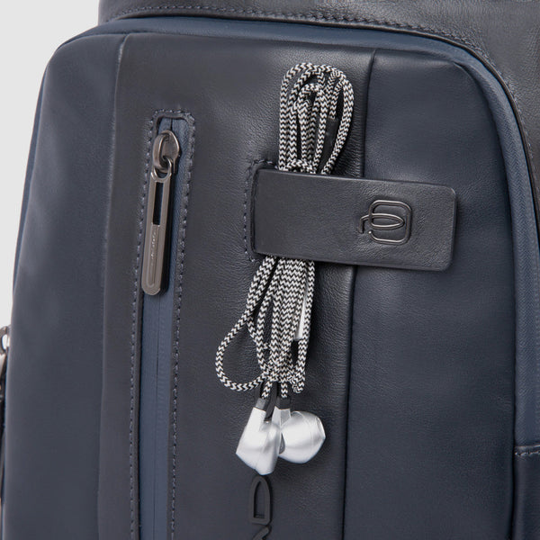 Mono sling bag