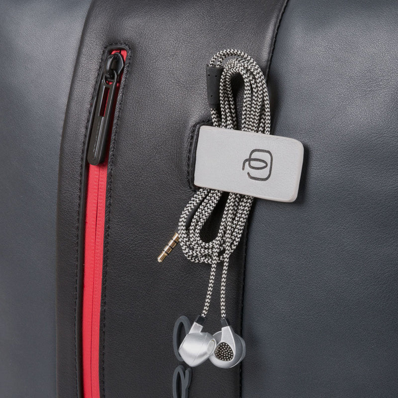 PC and iPad® backpack with anti-theft cable
