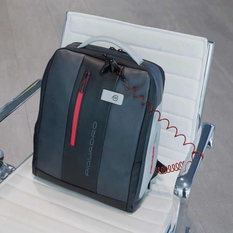 PC and iPad® backpack with anti-theft cable