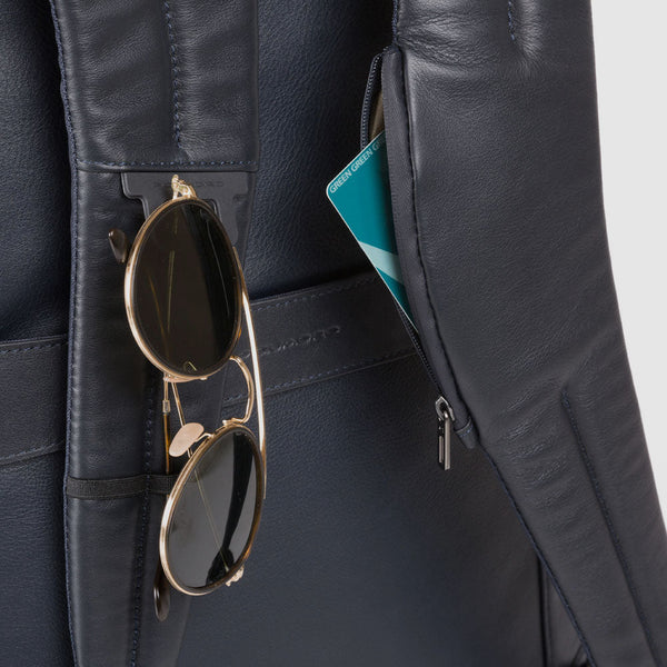 Fast-check PC and iPad® backpack with anti-theft c