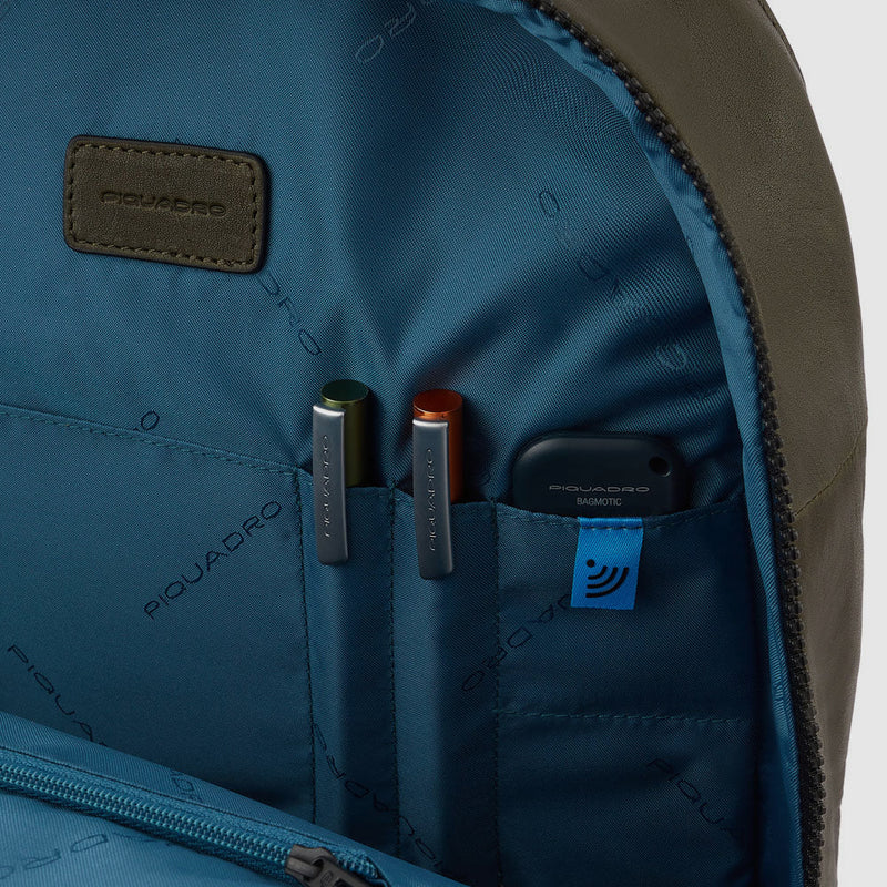 Backpack with computer sleeve 14"
