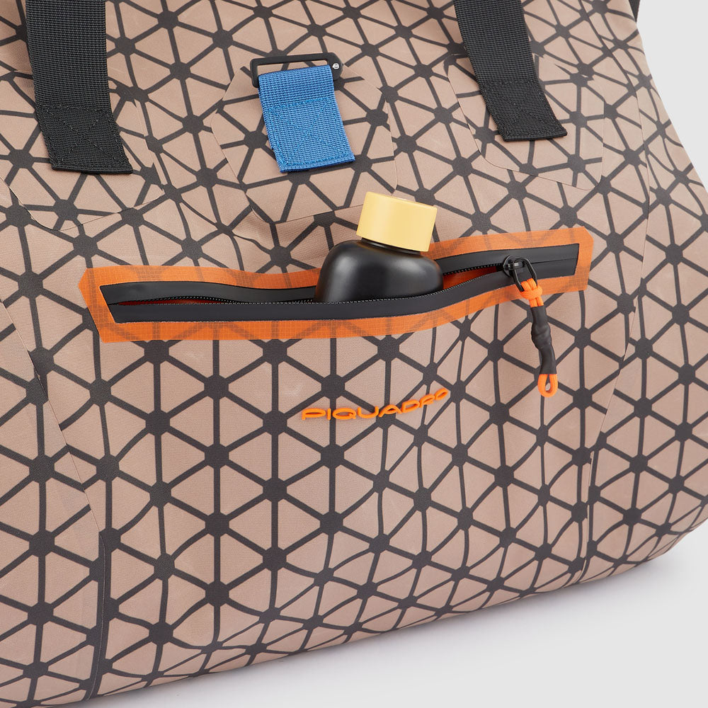 waterproof duffel bag with latch roll top,