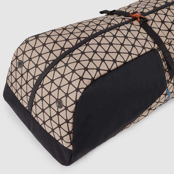 Fabric ski bag