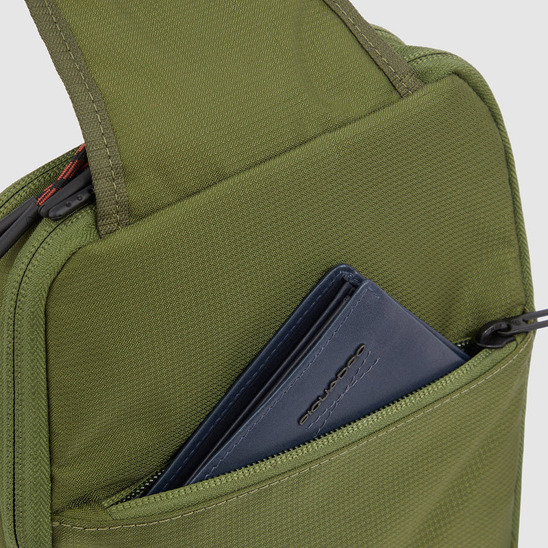 Mono sling bag in recycled fabric