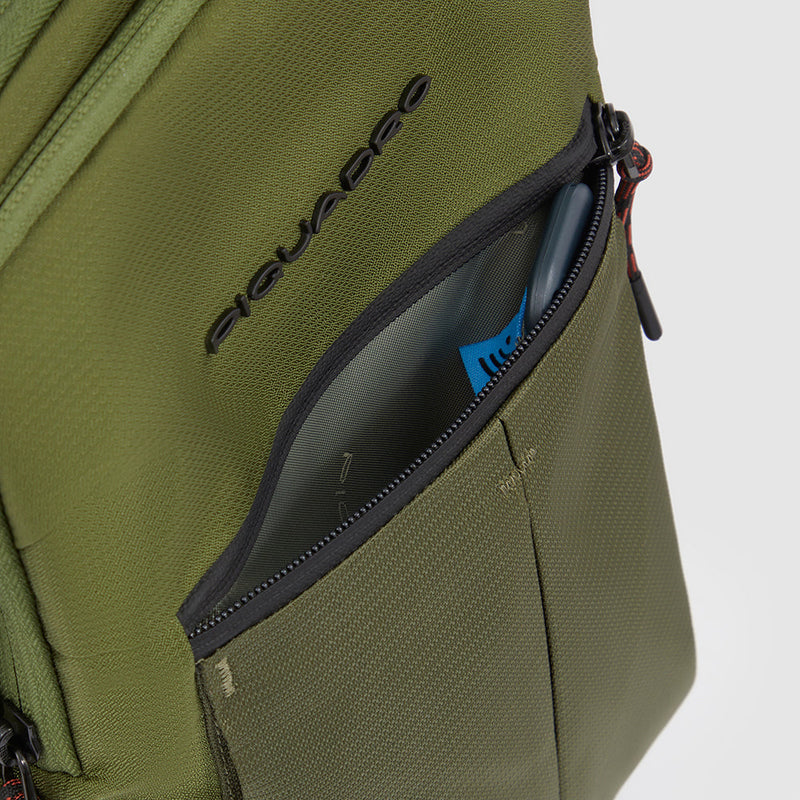Mono sling bag in recycled fabric