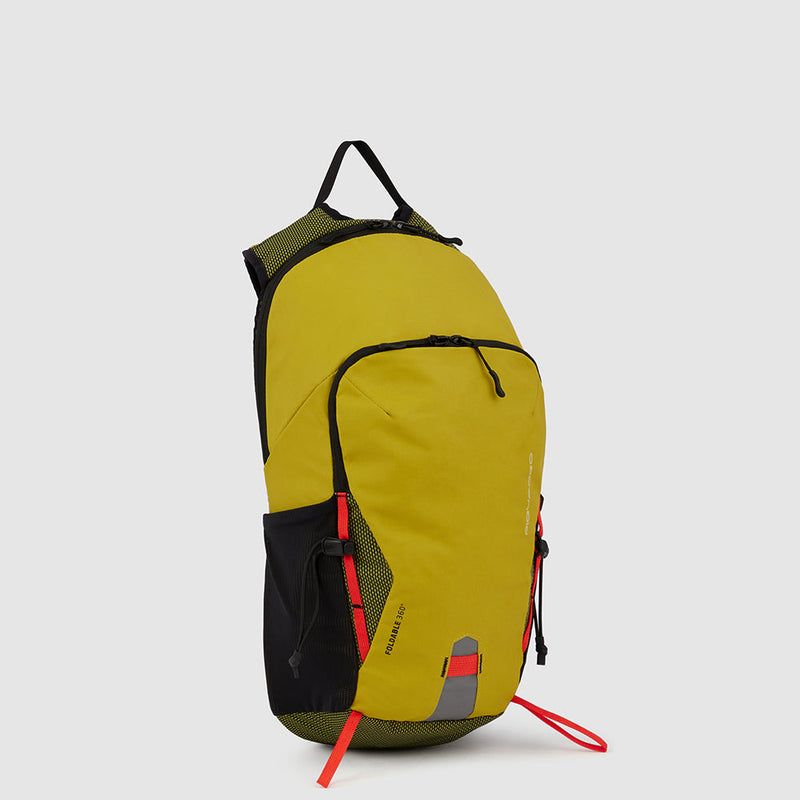 Foldable computer backpack in recycled fabric