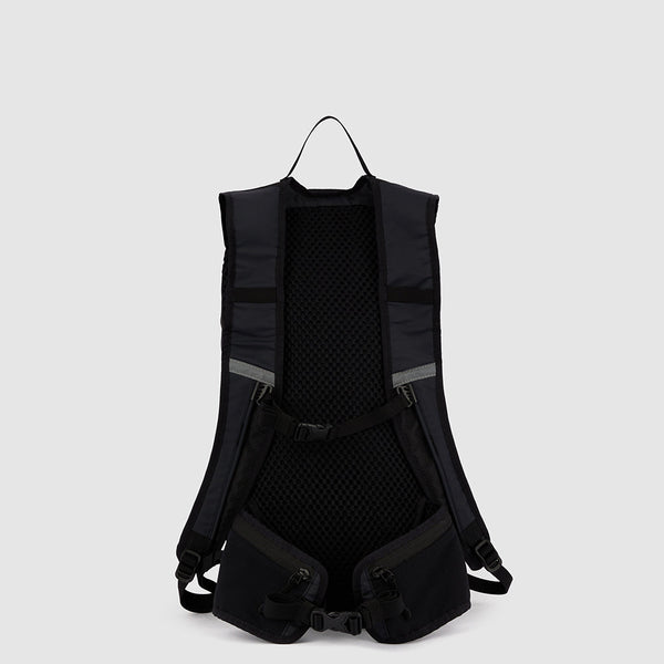 Foldable computer backpack in recycled fabric