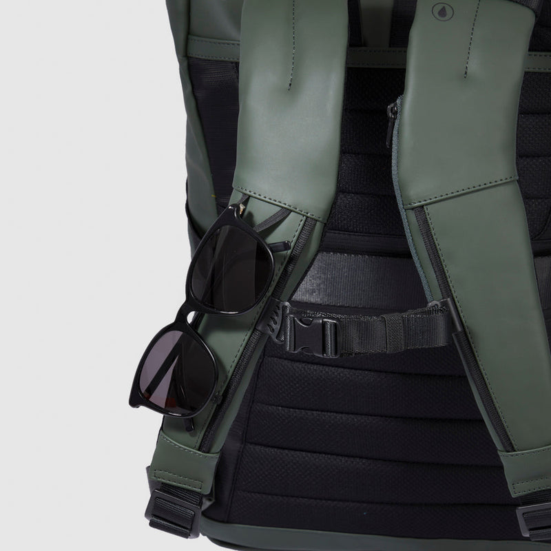 Water resistant bike backpack for laptop 15,6"