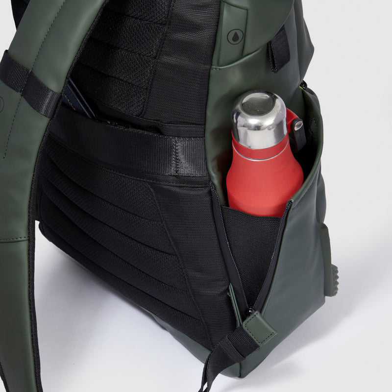 Water resistant bike backpack for laptop 15,6"