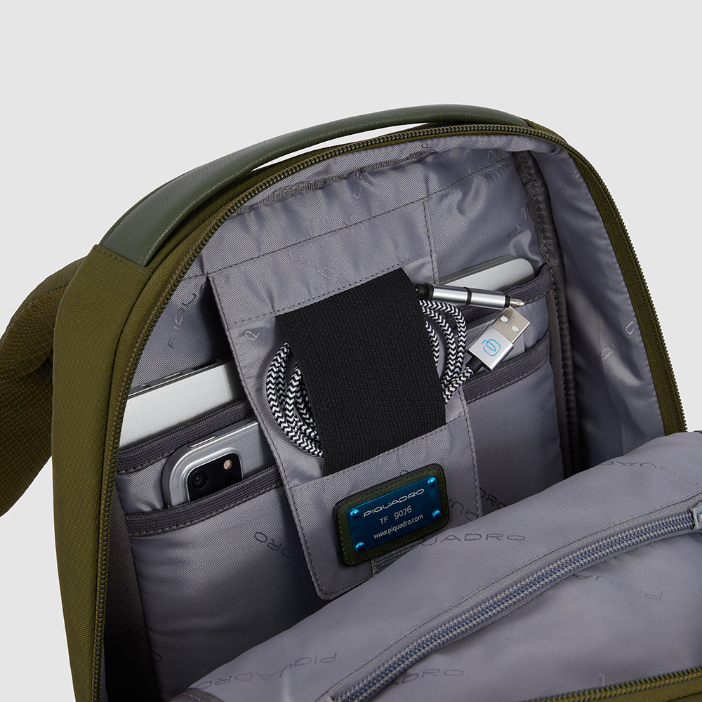 Computer 14" and iPad® backpack