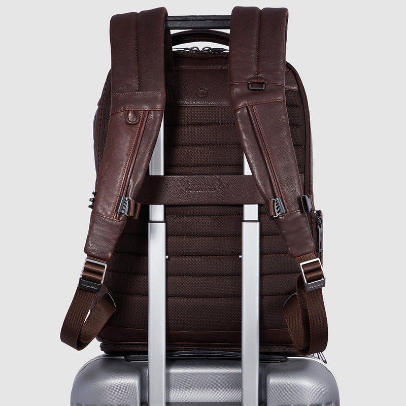 Computer 15,6" backpack with breathable back