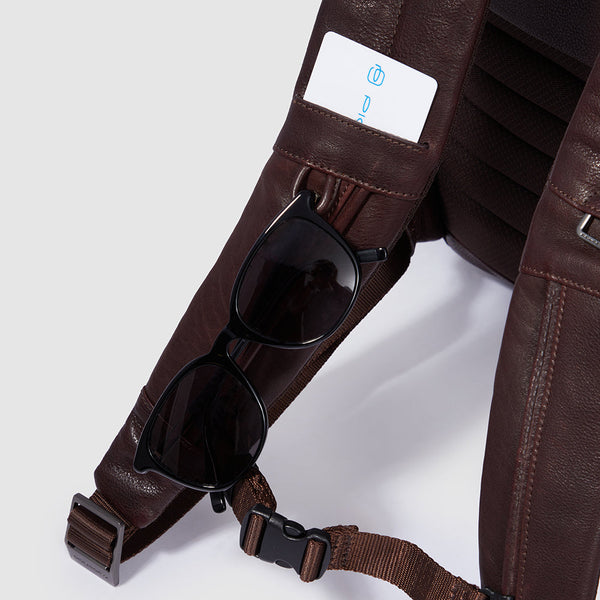 Computer 15,6" backpack with breathable back