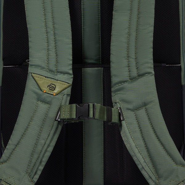 Travel laptop backpack 15,6"